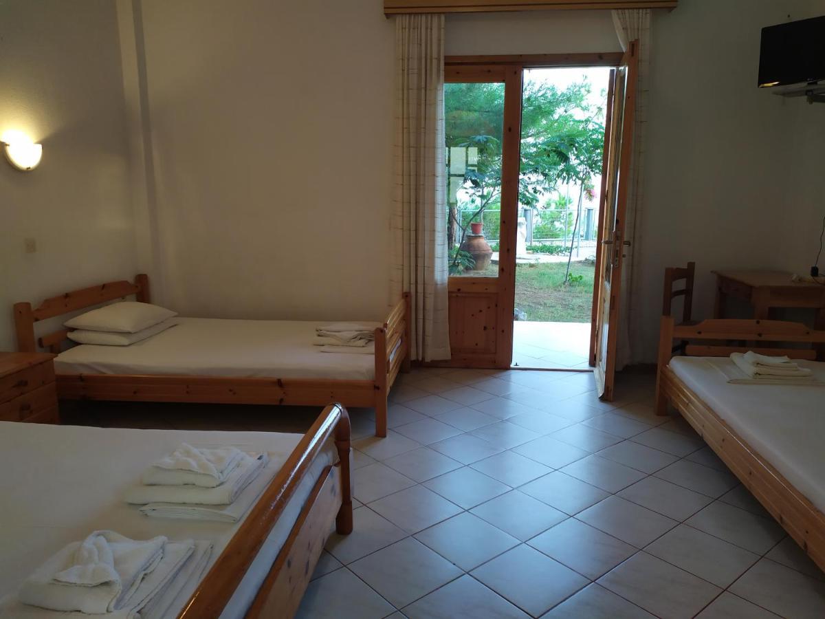 Studios Thanasis Лименария Екстериор снимка